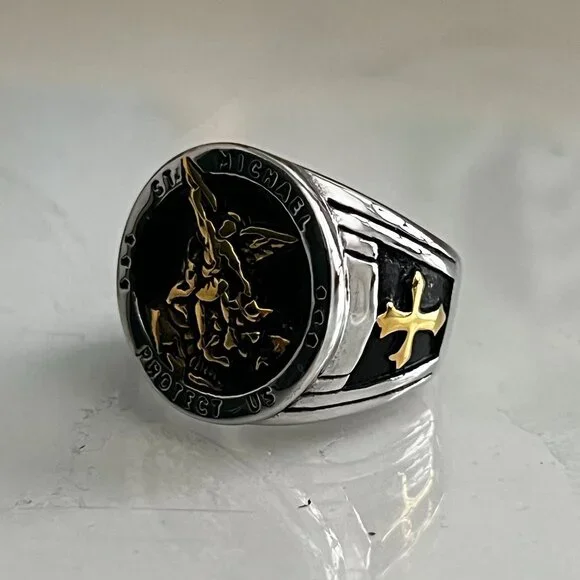 Assorted Men's Rings Size Medium / Size 9 - Picture 11 of 15